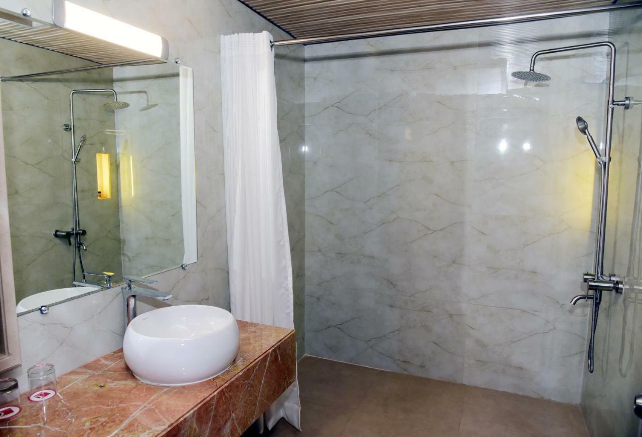 فندق أوم كلاركس إن Raebareli المظهر الخارجي الصورة